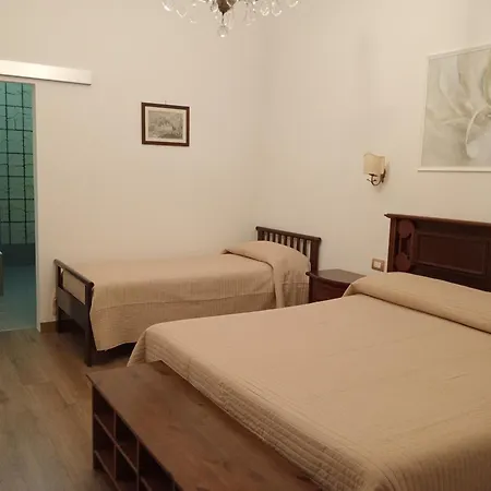 Panzió Civico 38 Salerno